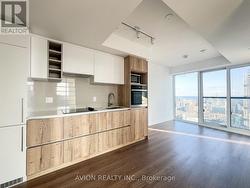 4102 - 319 JARVIS STREET  Toronto, ON M5B 0C8