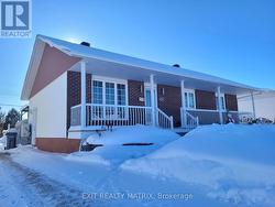 697 OMER STREET  Hawkesbury, ON K6A 3G1