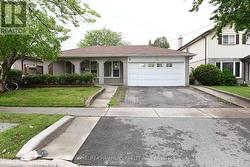 80 KEYWORTH TRAIL  Toronto, ON M1S 2V1