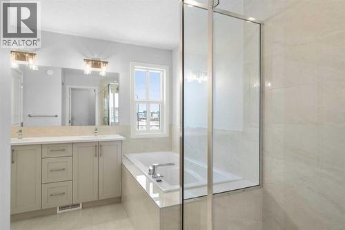 659 Buffaloberry Manor Se, Calgary, AB - Indoor Photo Showing Bathroom