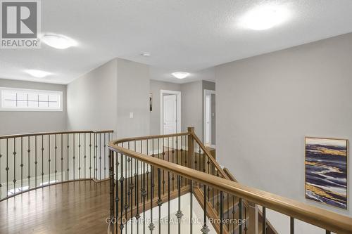 2605 Seven Oaks Ridge, London South (South U), ON - Indoor Photo Showing Other Room