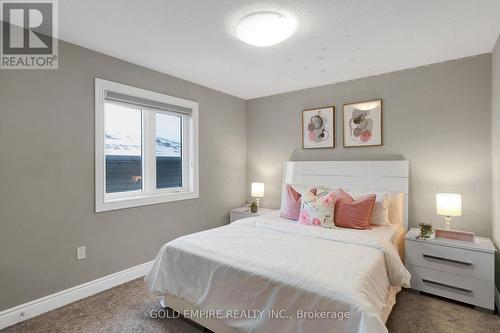 2605 Seven Oaks Ridge, London South (South U), ON - Indoor Photo Showing Bedroom