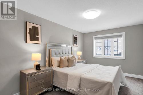 2605 Seven Oaks Ridge, London South (South U), ON - Indoor Photo Showing Bedroom