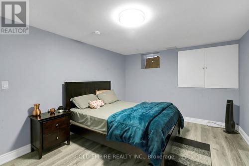 2605 Seven Oaks Ridge, London South (South U), ON - Indoor Photo Showing Bedroom