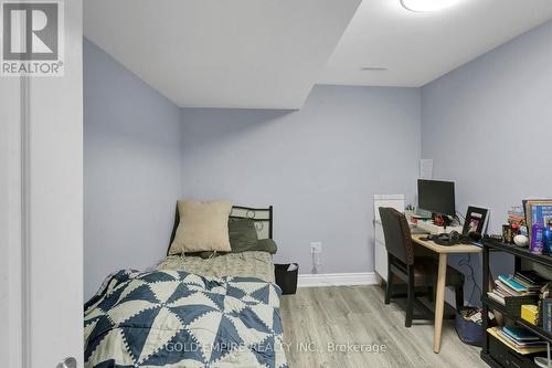 2605 Seven Oaks Ridge, London South (South U), ON - Indoor Photo Showing Bedroom