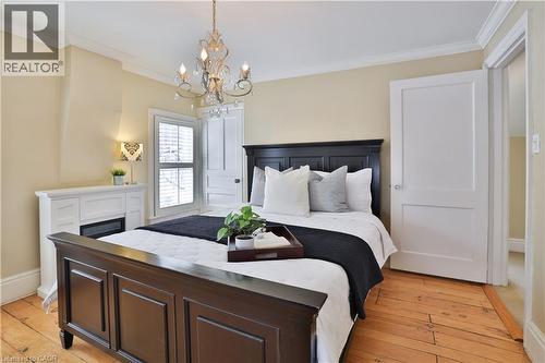 455 Nelson Avenue, Burlington, ON - Indoor Photo Showing Bedroom