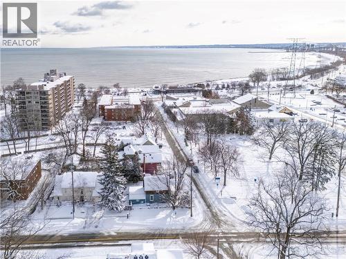455 Nelson Avenue, Burlington, ON - Outdoor With Body Of Water With View