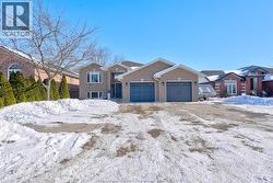 833 SOUTHWOOD DRIVE  Lakeshore, ON N8L 1G1