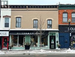 56 KING Street W  Dundas, ON L9H 1T8