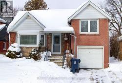46 DUNBLAINE AVENUE  Toronto, ON M5M 2R9