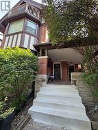 301 - 141 ADMIRAL ROAD  Toronto, ON M5R 2L7