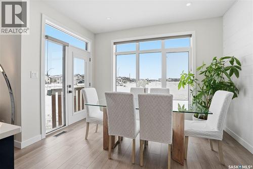 186 Mazurek Crescent, Saskatoon, SK - Indoor Photo Showing Dining Room