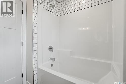186 Mazurek Crescent, Saskatoon, SK - Indoor Photo Showing Bathroom