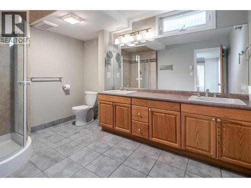 3940 Angus Drive, West Kelowna, BC - Indoor Photo Showing Bathroom