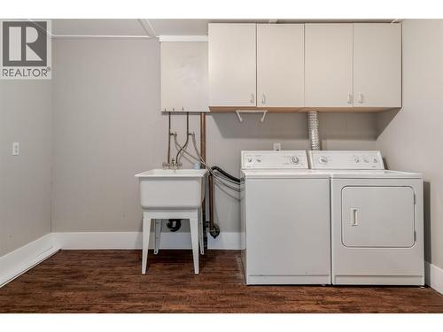 3940 Angus Drive, West Kelowna, BC - Indoor Photo Showing Laundry Room