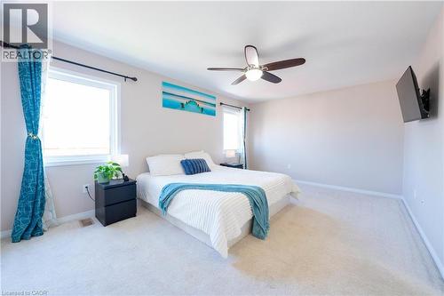 335 Falling Green Crescent, Kitchener, ON - Indoor Photo Showing Bedroom