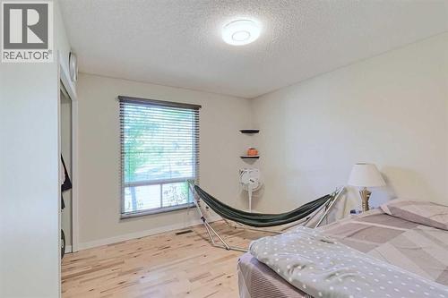 20 Falton Way Ne, Calgary, AB - Indoor Photo Showing Other Room