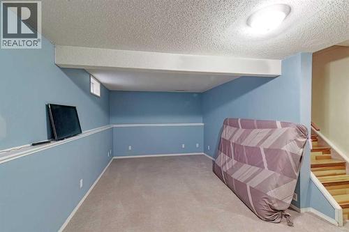 20 Falton Way Ne, Calgary, AB - Indoor