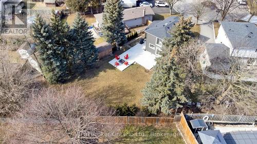 19 Hornby Court, Cambridge, ON - Outdoor