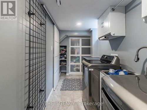 29 Culpepper Drive, Waterloo, ON - Indoor Photo Showing Laundry Room