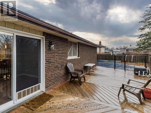 29 Culpepper Drive, Waterloo, ON - Outdoor With Deck Patio Veranda With Exterior