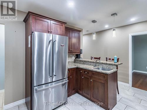 29 Culpepper Drive, Waterloo, ON - Indoor Photo Showing Kitchen