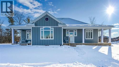 7596 THOMAS STREET  Plympton-Wyoming, ON N0N 1J0