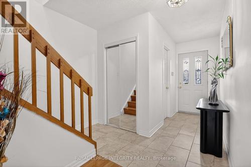 13 - 2415 Southvale Crescent, Ottawa, ON - Indoor Photo Showing Other Room