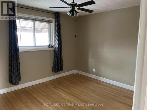 2nd bedroom - 482 Vernon Avenue, Ottawa, ON - Indoor Photo Showing Other Room