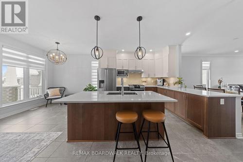 779 Keinouche Place, Ottawa, ON - Indoor Photo Showing Kitchen With Upgraded Kitchen