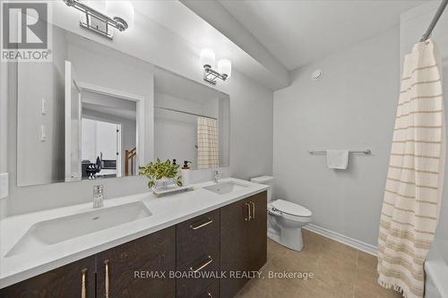 779 Keinouche Place, Ottawa, ON - Indoor Photo Showing Bathroom