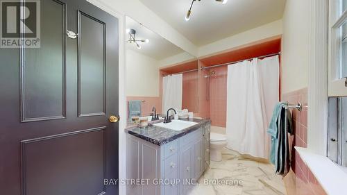 178 Breezy Pines Drive, Mississauga, ON - Indoor Photo Showing Bathroom