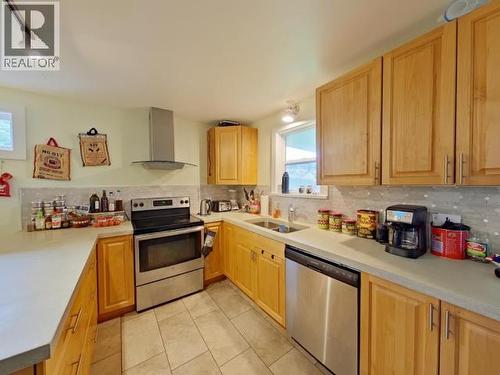 4219 Joyce Ave, Powell River, BC - Indoor Photo Showing Kitchen With Double Sink