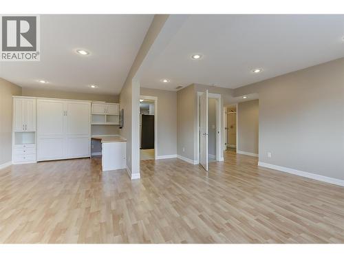 4035 Gellatly Road S Unit# 273, West Kelowna, BC - Indoor Photo Showing Kitchen