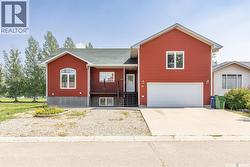 30 Carrington DRIVE  Moose Jaw, SK S6K 1C2