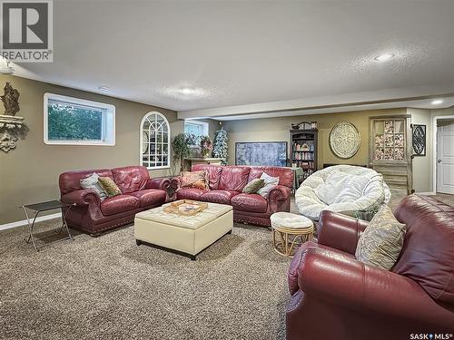 110 Sunset Crescent, Balcarres, SK - Indoor Photo Showing Living Room