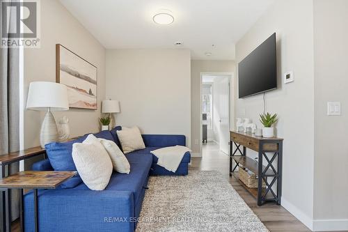 308 - 455 Charlton Avenue, Hamilton, ON - Indoor