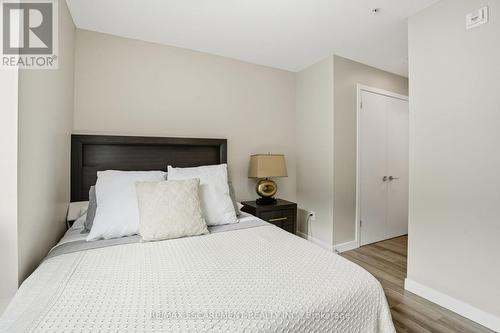 308 - 455 Charlton Avenue, Hamilton, ON - Indoor Photo Showing Bedroom