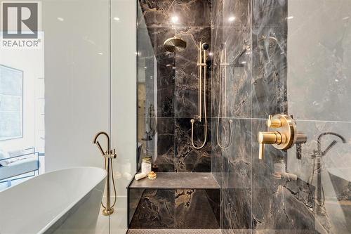 11 Normandy Lane Sw, Calgary, AB - Indoor Photo Showing Bathroom