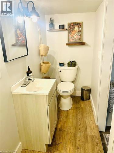 19 Wallace Place, Caledonia, ON - Indoor Photo Showing Bathroom