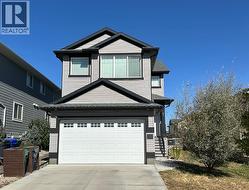 43 Country Meadows Boulevard W  Lethbridge, AB T1J 5J4