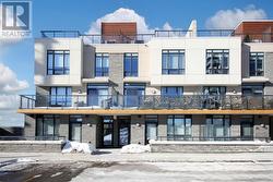 TH4 - 1245 BAYLY STREET  Pickering, ON L1W 0B5