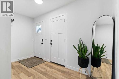 16 Trinity Street, Lacombe, AB - Indoor Photo Showing Other Room