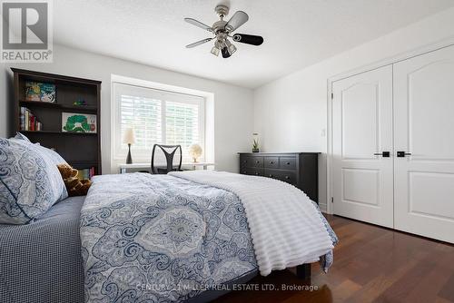 266 Tracina Drive, Oakville, ON - Indoor Photo Showing Bedroom