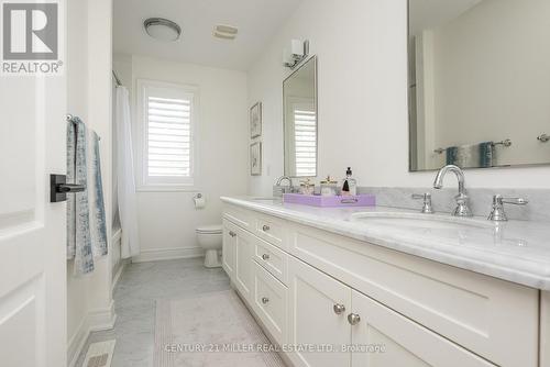 266 Tracina Drive, Oakville, ON - Indoor Photo Showing Bathroom