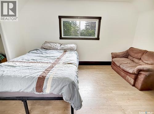 371 6Th Avenue Nw, Swift Current, SK - Indoor Photo Showing Bedroom