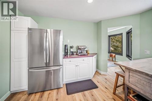 108 Lougheed Circle, Banff, AB - Indoor