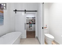 Ensuite - 
