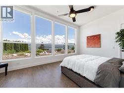 Main Floor Bedroom - 