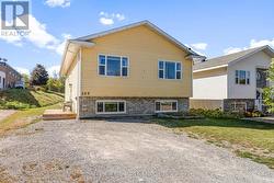 260 MCKENZIE STREET  Pembroke, ON K8A 3V7